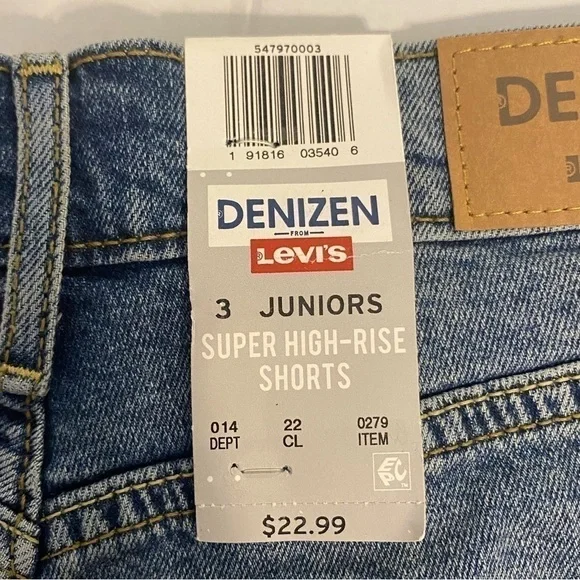NWT Denizen distressed 5 pocket high waisted Levi jean shorts juniors size 3 - Picture 6 of 6